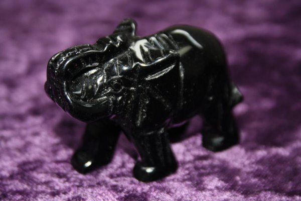 Figurine - Elephant - Black Obsidian - 60mm