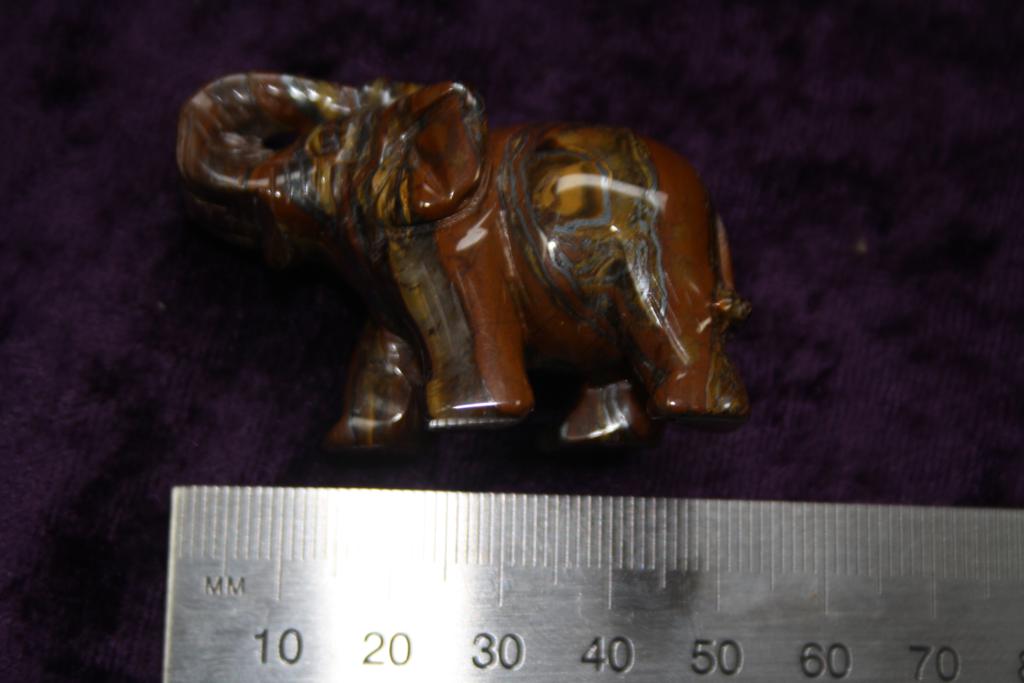 Figurine - Elephant - Tiger Iron - 50mm - Click Image to Close