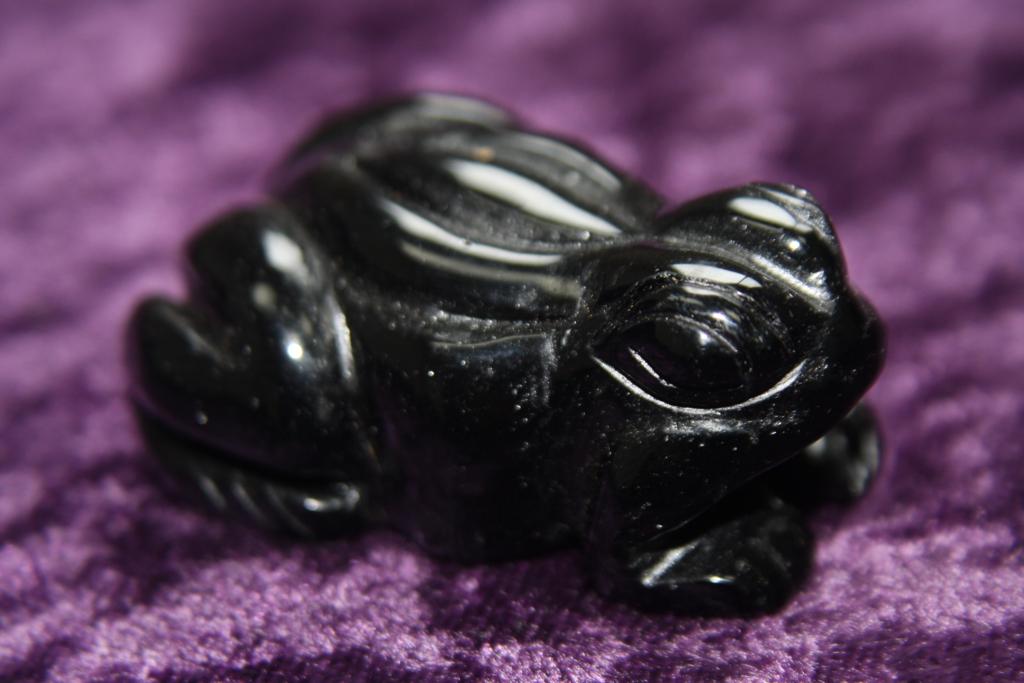 Figurine - Frog - Black Obsidian - 50mm - Click Image to Close