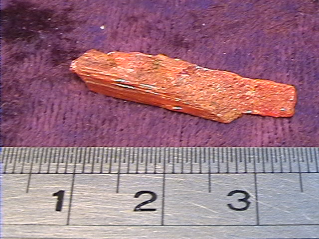 Crystal - Crocoite - 28mm - Click Image to Close