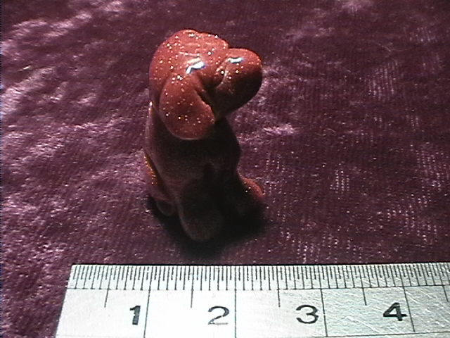 Figurine - Dog - Goldstone - 25mm - Click Image to Close