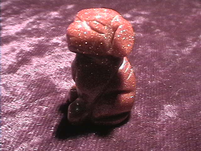 Figurine - Dog - Goldstone - 25mm - Click Image to Close