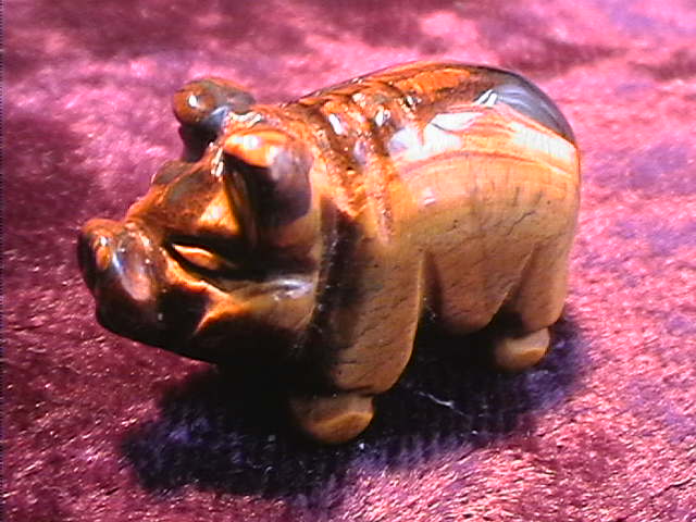 Figurine - Pig - Tiger Eye - 25mm - Click Image to Close