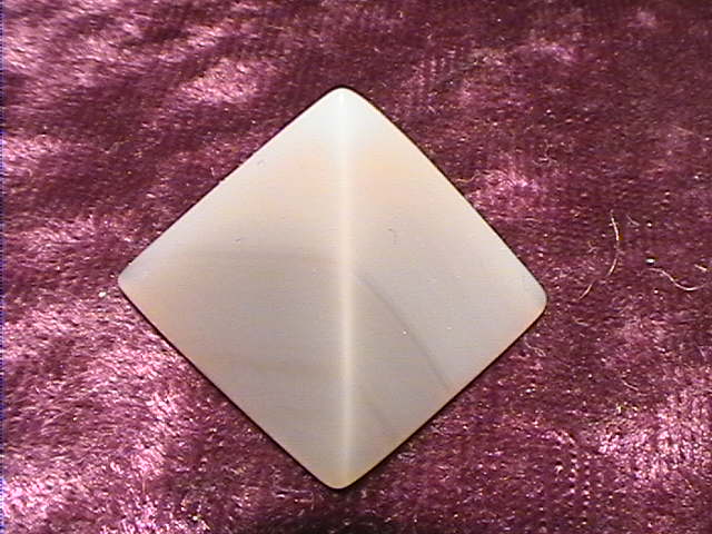Pyramid - Agate - 20mm - Click Image to Close