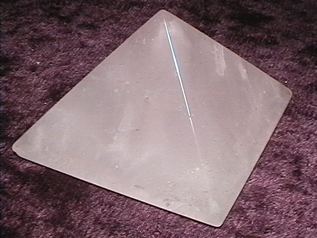 Pyramid - Rose Quartz - 35mm - Click Image to Close